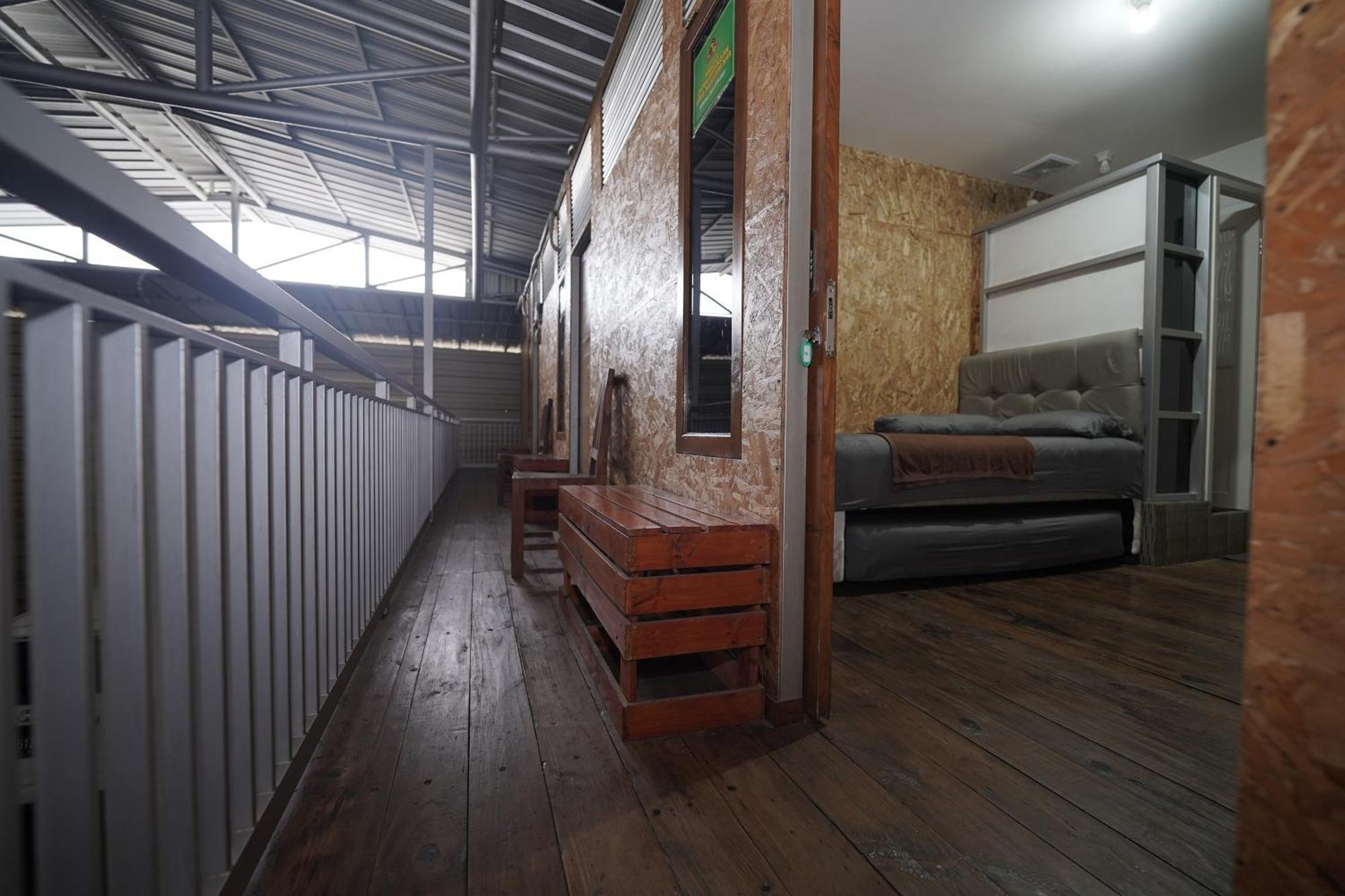 โซเรียง โฮเต็ล Hotel Soreang ภายนอก รูปภาพ