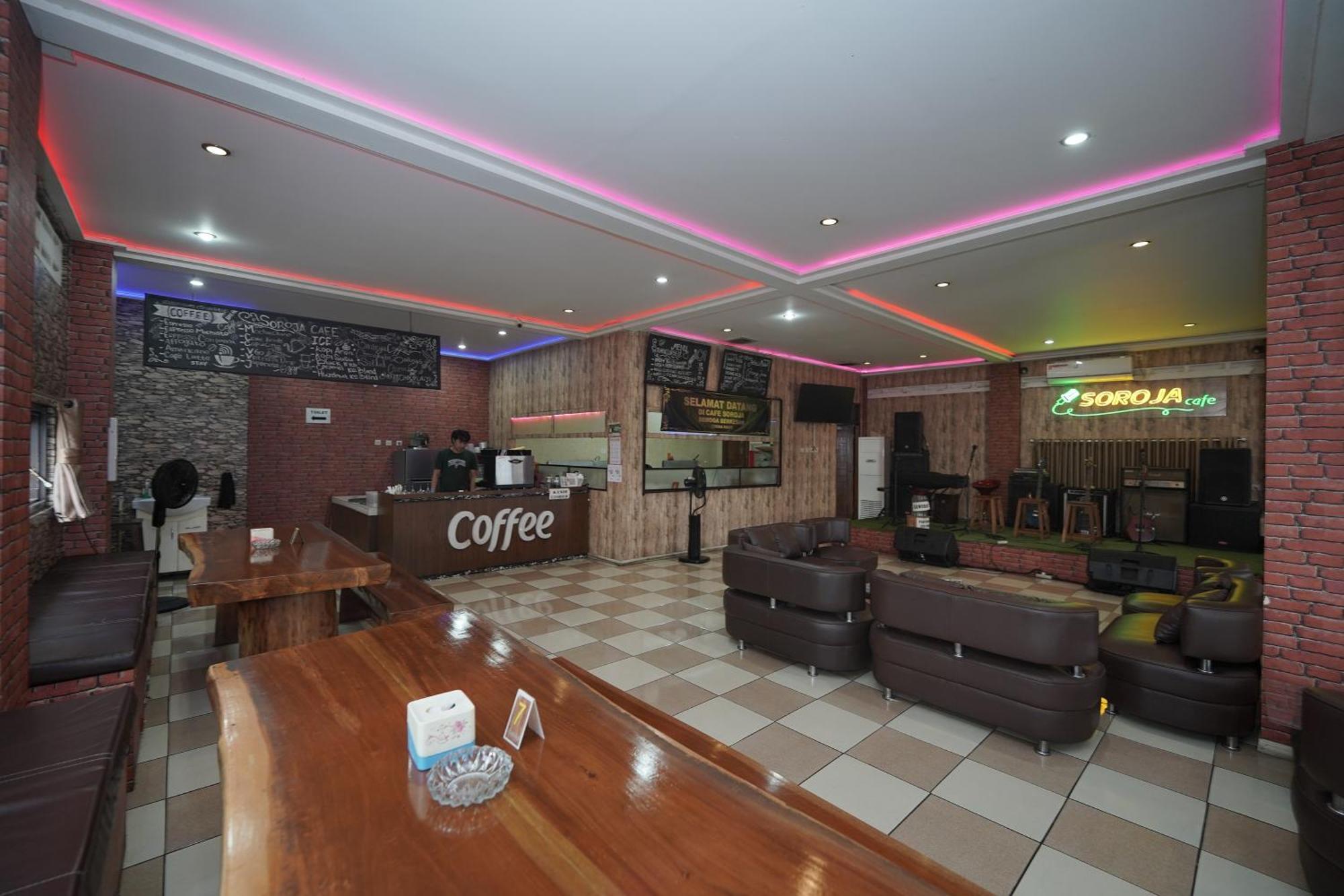 โซเรียง โฮเต็ล Hotel Soreang ภายนอก รูปภาพ