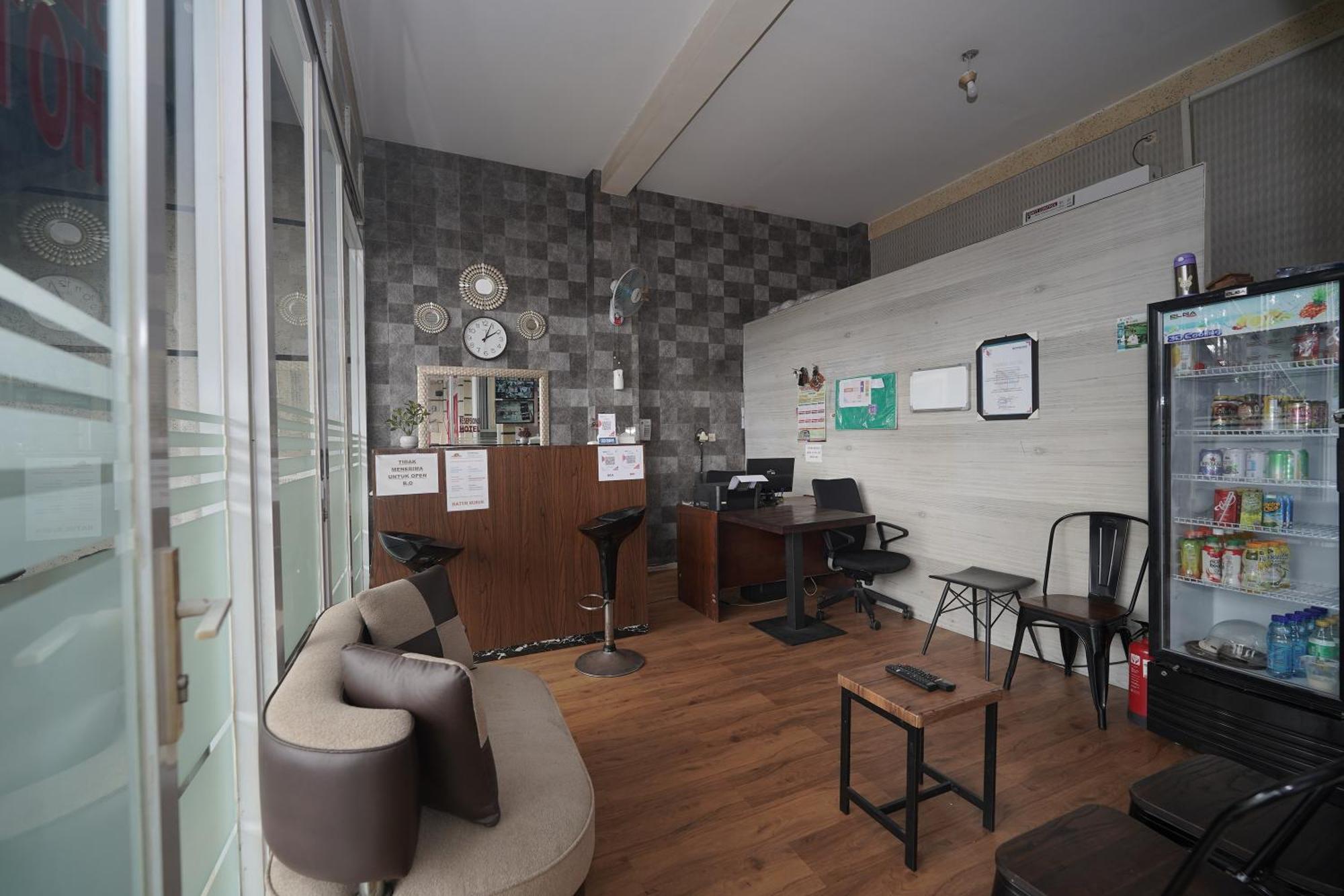 โซเรียง โฮเต็ล Hotel Soreang ภายนอก รูปภาพ